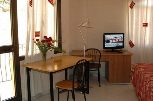 Crystal Hotel Asmara Luaran gambar